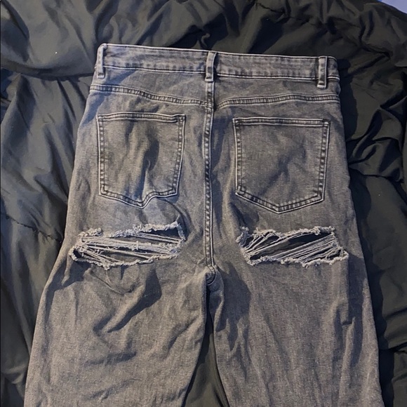 Jeans - Picture 3 of 4